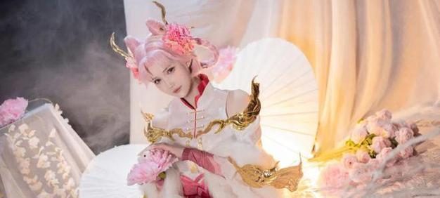 《王者荣耀》新皮肤嫦娥拒霜思几时上线？（猜测、期待与传闻，探寻王者荣耀新皮肤的消息）