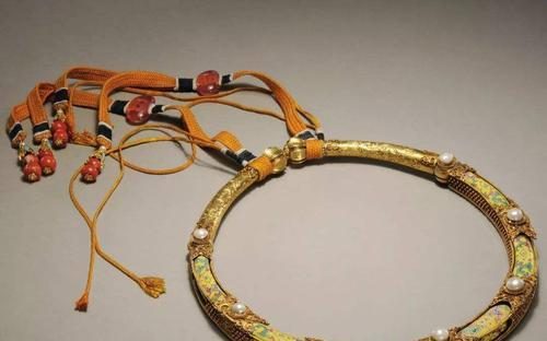 延禧攻略(探讨延禧攻略中后宫娘娘出装铭文的最佳选择和策略)