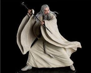 白袍巫师出装攻略(白袍巫师如何根据不同情况选择合适的装备,提升战斗能力?)