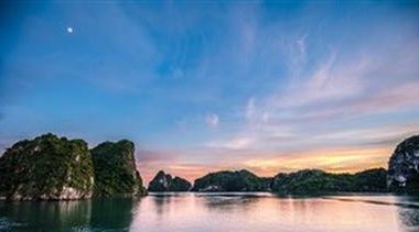 螺旋英雄谭R卡流月技能属性图鉴解析(探寻流月卡牌的技能和属性)